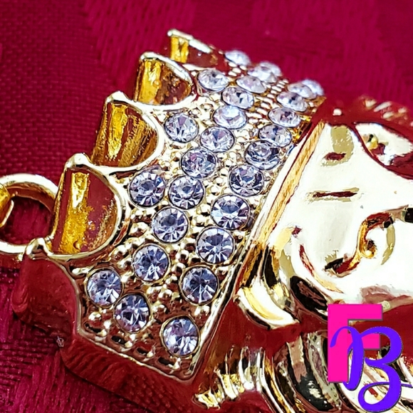 *NEW!* 18K Yellow Gold King Leo Pendant and Chain - Picture 4 of 16